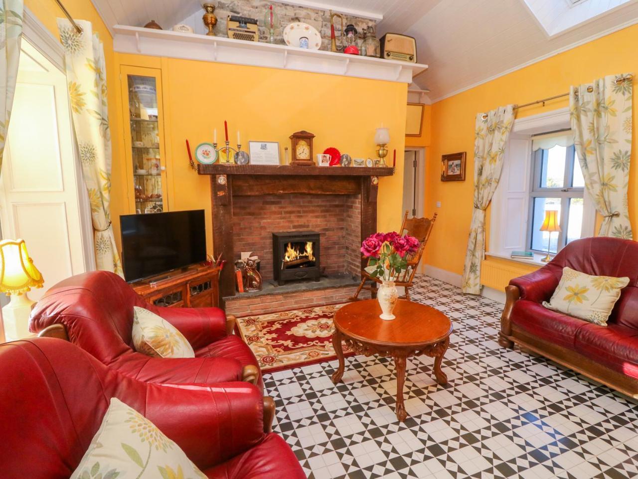 Longfield Lodge Килларни Экстерьер фото